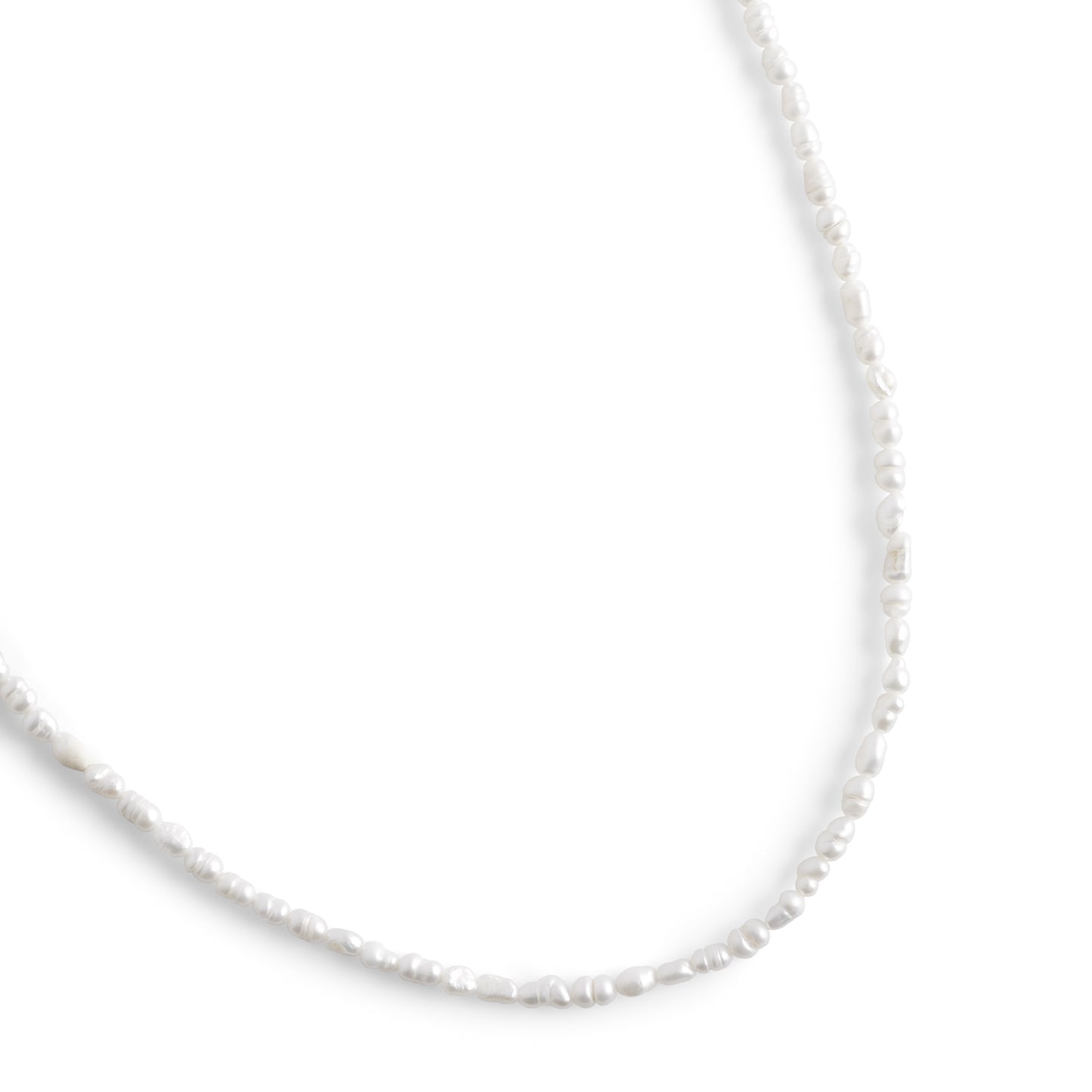 Classic Pearl Necklace