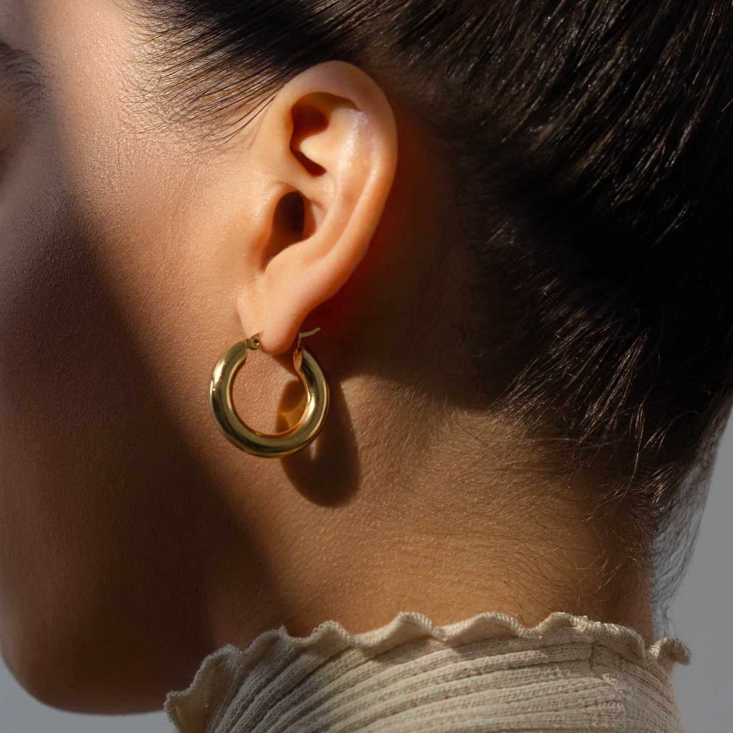 Gold Classic Hoop Earrings m1