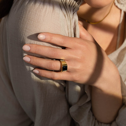 Signet Ring - Black 1