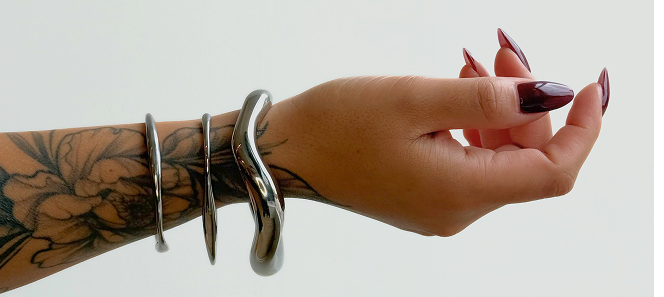 Jewelry Trends 2025: Mastering the Art of Stacking