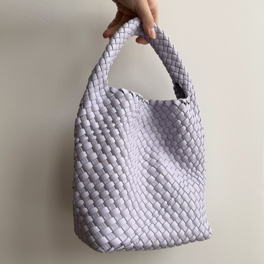 Woven, slouchy, and summer-ready—our Mali Bag moves with you.